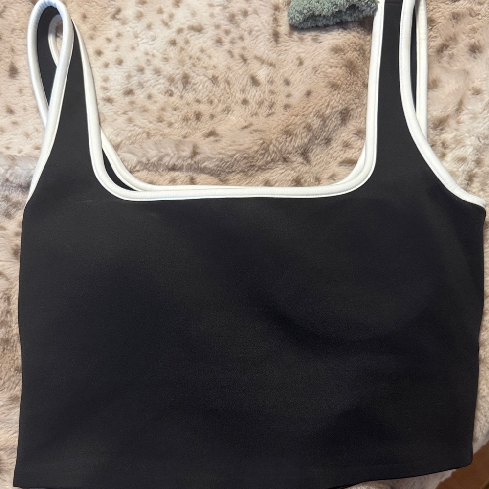 Rhône sports bra